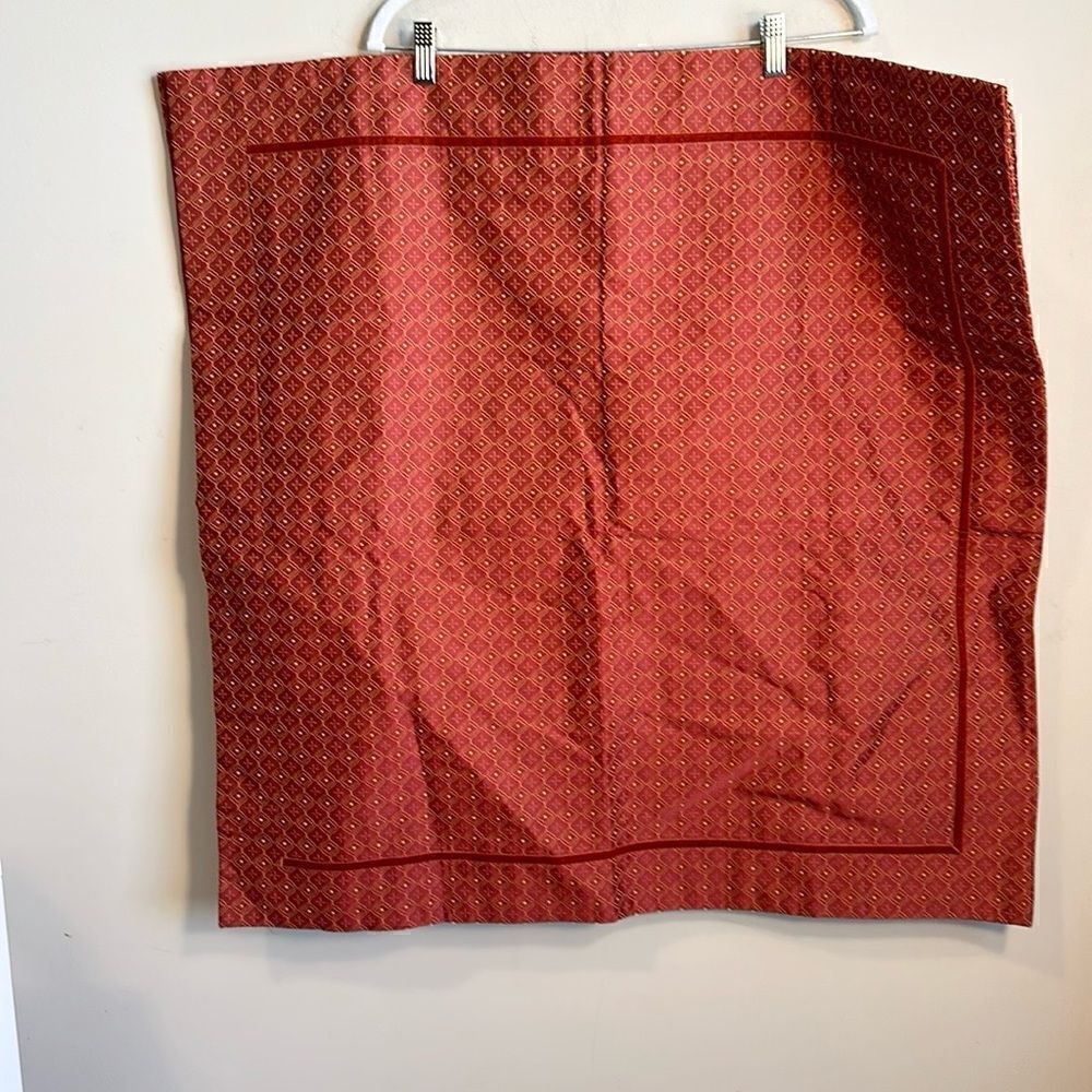 Jane Wilner Lux Linens King Pillow Shams (2)